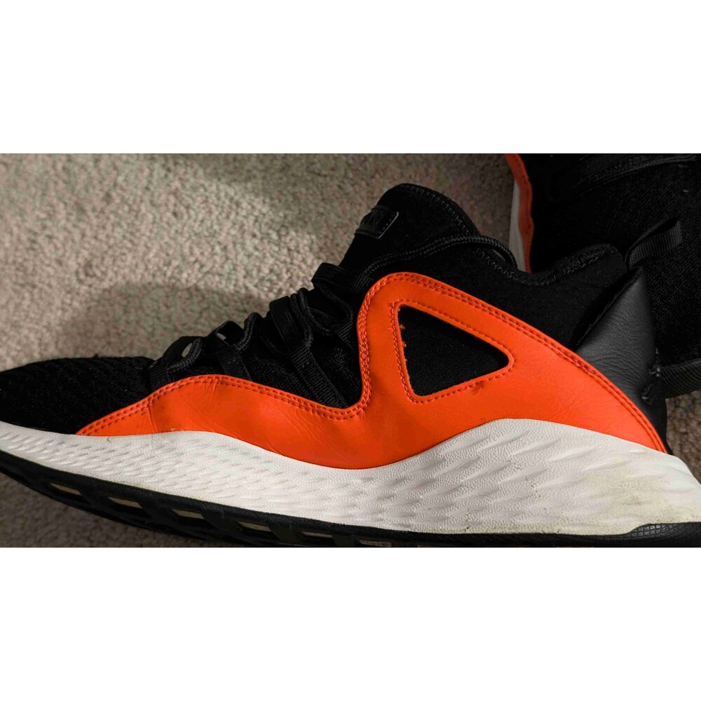 Men's Nike Jordan Formula 23 Black, Orange and White. Size 10.5 - Picture 5 of 8